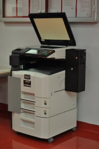 Self-service copier